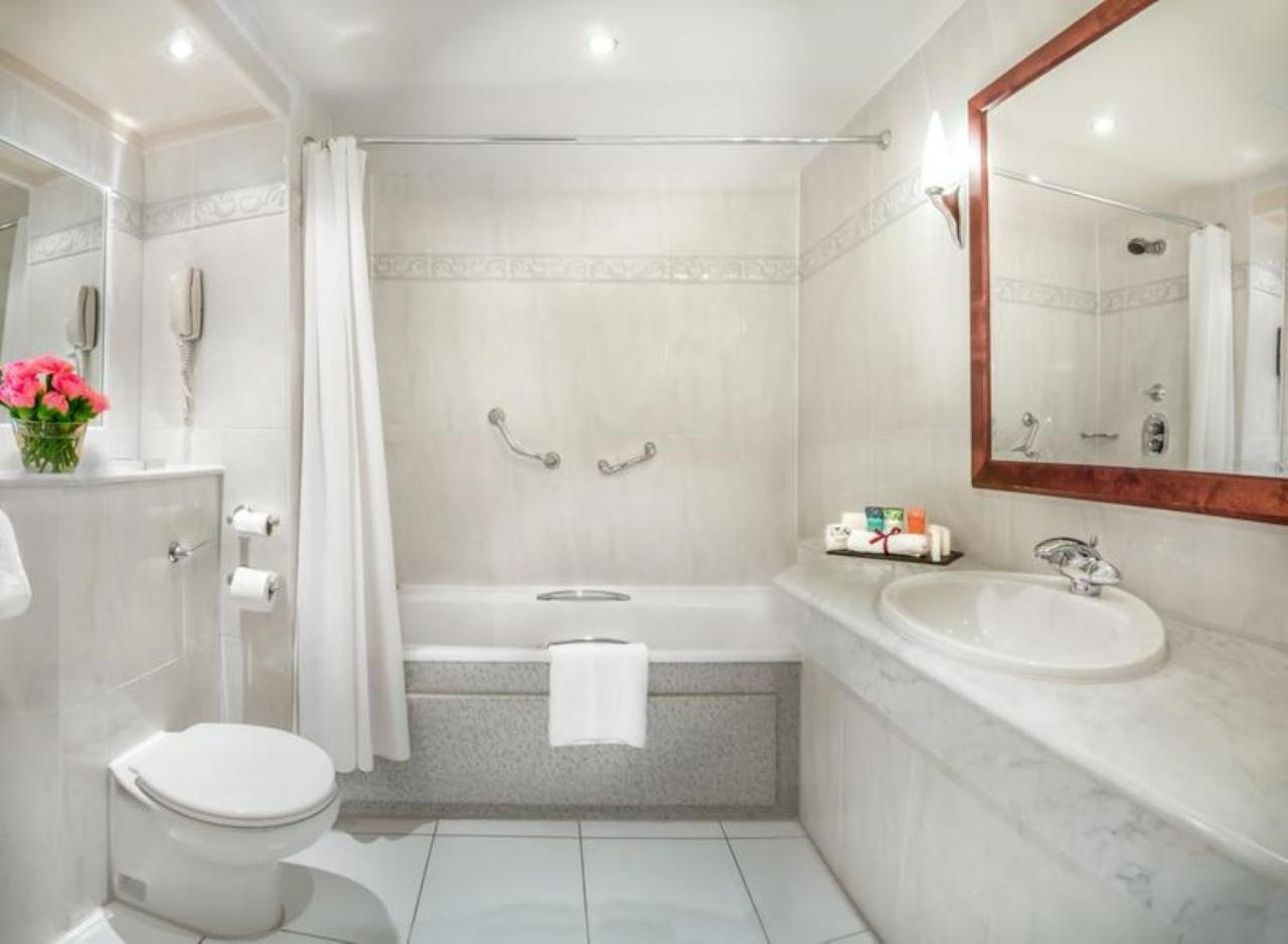 Clayton Hotel & Leisure Club Sligo Ngoại thất bức ảnh